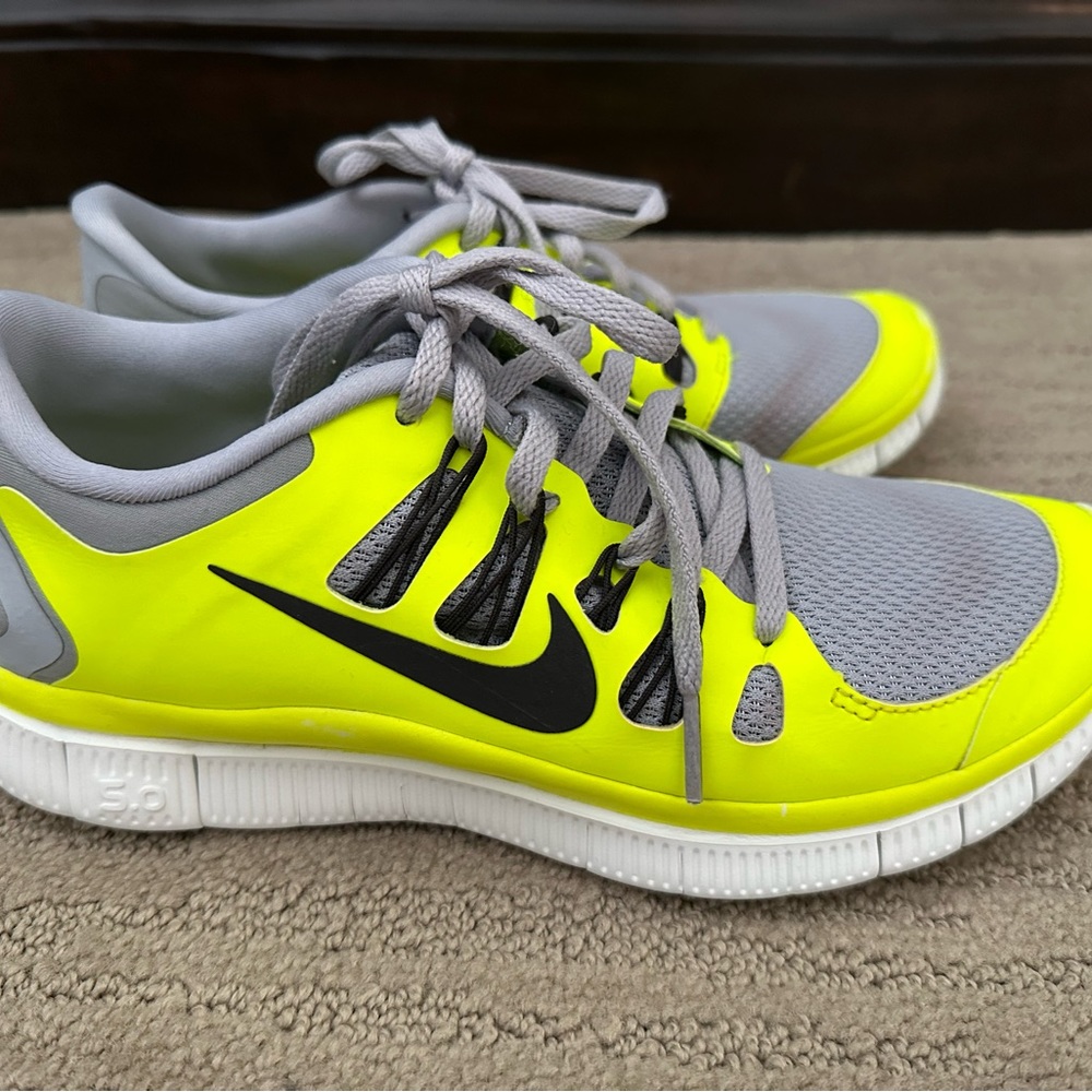 Nike free, women’s size 7.5